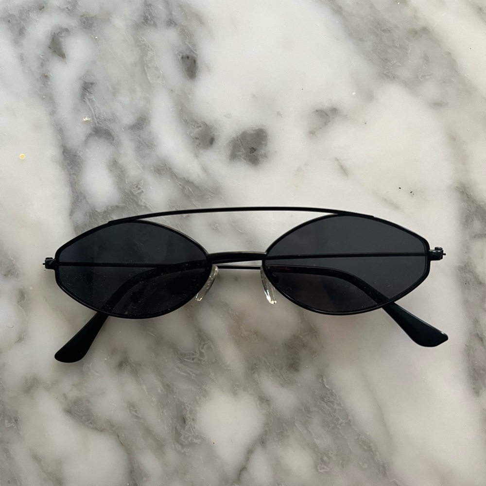 neta “NETA
BY ERROCA EYEWEAP” sunglasses/ Tory Burch style